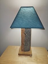 Lámpara de mesa rústica de troncos de álamo hecha a mano, usado segunda mano  Embacar hacia Argentina