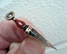 Victorian Scottish 9ct Rose Gold Agate Sgian Dubh / Skean Dhu / Dirk Brooch for sale  Shipping to South Africa