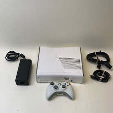 Consola Microsoft Xbox 360 S 4 GB Sistema de Juegos Edición Especial Blanco Brillante 1439 segunda mano  Embacar hacia Argentina