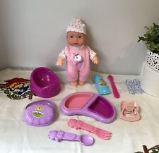 Lote de boneca bebê e acessórios rosa roxo vaso sabonete pasta de dente brinquedo sem marca, usado comprar usado  Enviando para Brazil