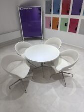 Round dinning table for sale  LEIGH-ON-SEA