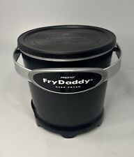 Usado, Fritadeira elétrica Fry Daddy Presto 05420, preta com tampa de bancada comprar usado  Enviando para Brazil