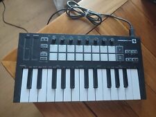Novation launchkey mini d'occasion  Rumilly