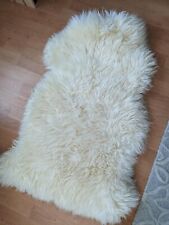 Faux sheepskin rug for sale  Media