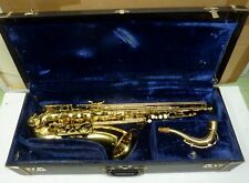 Superbe saxophone ténor d'occasion  Village-Neuf