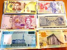 MINI COLLECTION ---  92 ---PCS.---DIFFERENT BANKNOTES ALL UNC  Cat:300$ for sale  Shipping to South Africa