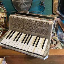 piano accordion for sale  Shipping to South Africa