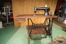 Ancienne machine coudre d'occasion  Langeais