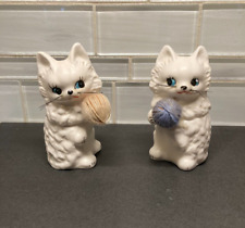 Agitadores de sal e pimenta Enesco Cats com bolas de fio bigodes fabricantes de ruído vintage Japão, usado comprar usado  Enviando para Brazil