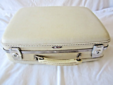 suitcases american tourister for sale  Saint Charles
