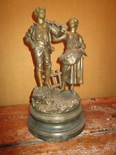 Statuette joli couple d'occasion  Lessay