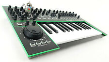 Roland AIRA System-1 Synthesizer Keyboard + Neuwertig + OVP + 1.5Jahre Garantie comprar usado  Enviando para Brazil