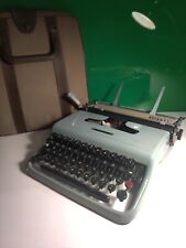 OLIVETTI LETTERA 22 TYPEWRITER . MADE BY IVREA IN ITALY 1950s. ORIGINAL CASE., used for sale  Shipping to South Africa