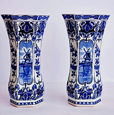 Delft pair vases d'occasion  Expédié en Belgium