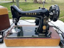 Máquina de coser portátil Singer modelo 99 vintage negra con pedal y estuche rígido segunda mano  Embacar hacia Argentina