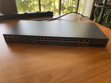 Interruptor PoE Gigabit TP-Link JetStream 24 puertos 10/100 Mbps + 4 puertos TL-SL5428E, usado segunda mano  Embacar hacia Argentina