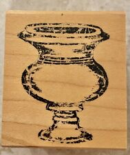 Medium size urn for sale  Vancouver