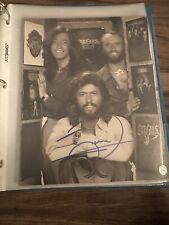 Foto autografada 8x10 de Barry Gibb BeeGee com certificado de autenticidade comprar usado  Enviando para Brazil