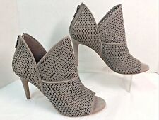 Vince camuto womens for sale  Mansfield