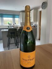 Veuve Clicquot Dummy Display Garrafa de Vidro GRANDE Brut NOVO Selado VAZIO Champanhe comprar usado  Enviando para Brazil