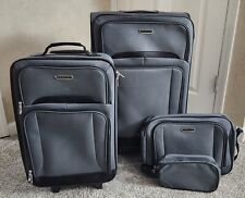 Luggage set pieces for sale  Saint Charles