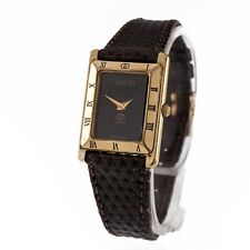 Relógio de quartzo feminino Gucci folheado a ouro 4200 com pulseira de couro original comprar usado  Enviando para Brazil