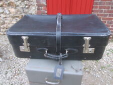 Ancienne valise anglaise d'occasion  Dammarie