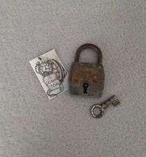 Antique metal lock d'occasion  Expédié en Belgium