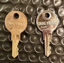 Honeywell 1393 keys for sale  Wilmington