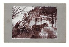 Foto de cartão de gabinete c1890 2 homens montando cavalo e carrinho comprar usado  Enviando para Brazil