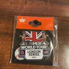 Pinback Chicago Cubs Vs St Louis Cardinals London Series 2023 Union Jack comprar usado  Enviando para Brazil