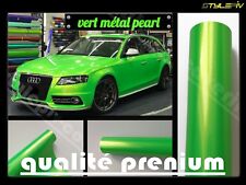 Film vinyle covering vert brillant métal pearl 152x30cm thermoformable adhesif d'occasion  Lamballe