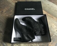 Chanel bottines bottes d'occasion  Nesles-la-Vallée