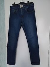 Pantalon jean bleu d'occasion  Menucourt