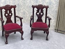 Usado, Casa De Boneca Conjunto De Duas Cadeiras De Braço Com Assento De Veludo Vermelho comprar usado  Enviando para Brazil