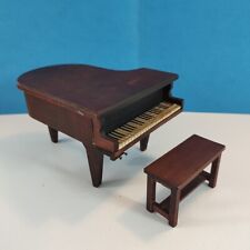 Usado, Piano e banco vintage de madeira feitos à mão para casa de bonecas feito na Alemanha  comprar usado  Enviando para Brazil