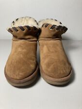 Ugg boots women for sale  Detroit