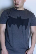 Usado, Camisa Batman Liga de la Justicia Caballero Oscuro Mangas Cortas Carbón DC Comics segunda mano  Embacar hacia Argentina