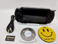 Sistema Sony PSP 3000 preto piano com carregador [região livre] Playstation comprar usado  Enviando para Brazil