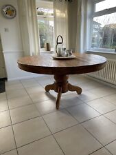 5ft round table for sale  CHRISTCHURCH