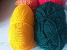 Knitting wool yarn. for sale  PONTYPRIDD