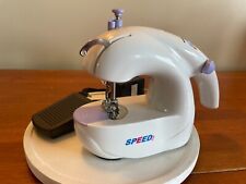 Mini máquina de coser eléctrica portátil Speed mesa con pedal de pie y kit blanco, usado segunda mano  Embacar hacia Argentina