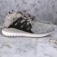 Adidas Tubular Nova Para Hombre Talla 10.5 Zapatos Gris Blanco Tejido Atlético Entrenador Tenis segunda mano  Embacar hacia Argentina