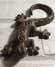 Rustic Cast Iron Gecko/lizard  Paperweight  Garden Wall Art Porch patio Decor, used for sale  Shipping to South Africa