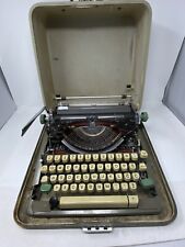 Máquina de escribir vintage y rara década de 1900 Olympia Werke AG Wilhelmshaven hecha en Alemania segunda mano  Embacar hacia Argentina