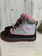 Nike acg girl for sale  Pigeon Forge