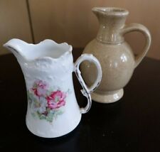 Two vintage jugs for sale  Shipping to Ireland