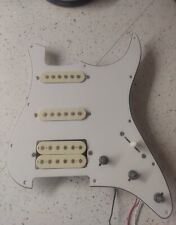 Squier stratocaster battipenna usato  Nichelino