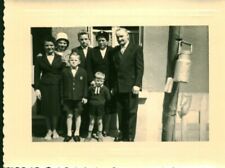  Photo ancienne portrait  de famille vers 1970 à droite bidon à lait No 2, occasion d'occasion  France