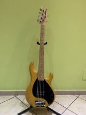 Musicman stingray usato  Visciano